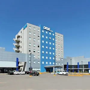 One Queretaro Aeropuerto El Coyote